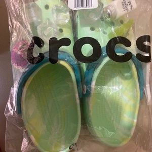 Margaritaville x Crocs women size 7 new